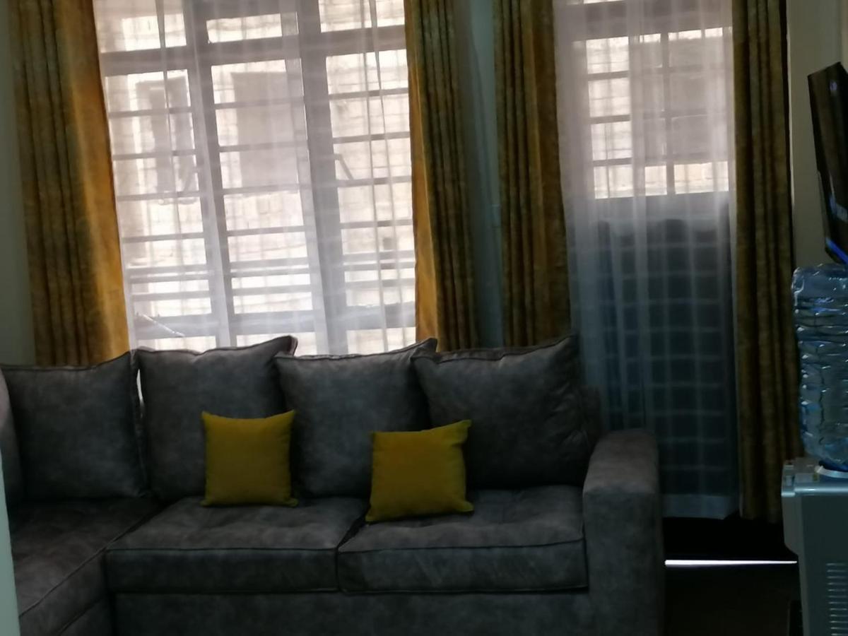 Exquisite City Apartments With Hot Tub Nairobi Eksteriør bilde